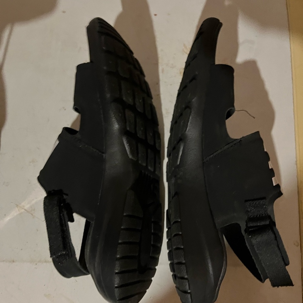 Nike sandals